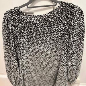 Max Studio Chic  Blouse
Fits S-M like New